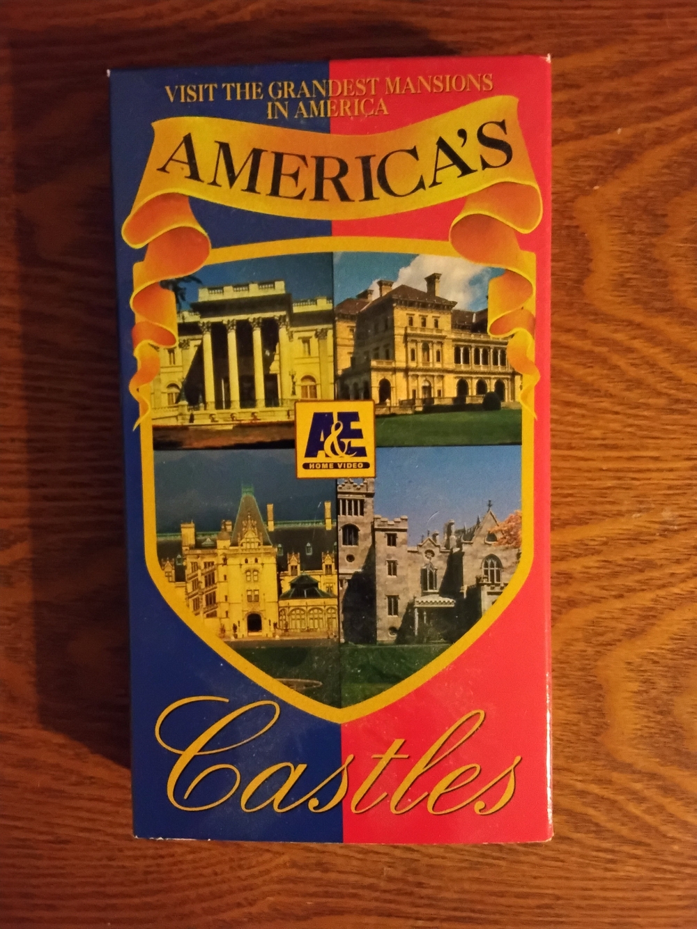 A&E Home Video "America's Castles" VHS - Blue & Red Cover